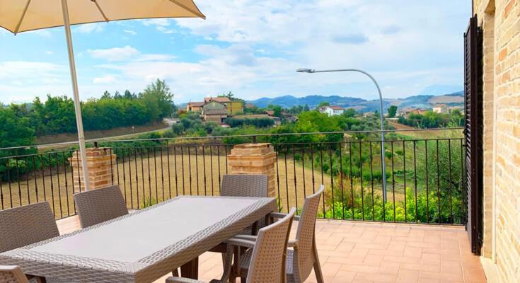 Апартаменты La Collina Monsampietro Morico Экстерьер фото