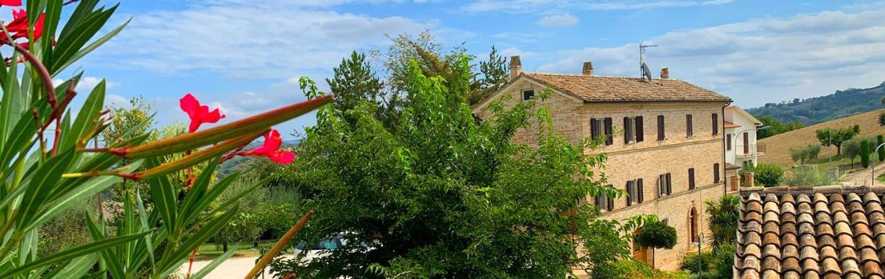 Апартаменты La Collina Monsampietro Morico Экстерьер фото