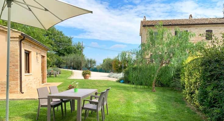 Апартаменты La Collina Monsampietro Morico Экстерьер фото